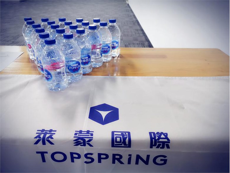 十分誠意，十分健康